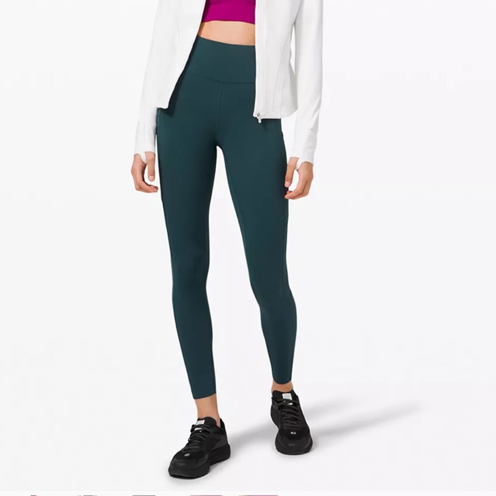 Lululemon high rise tight 28” navy size 2